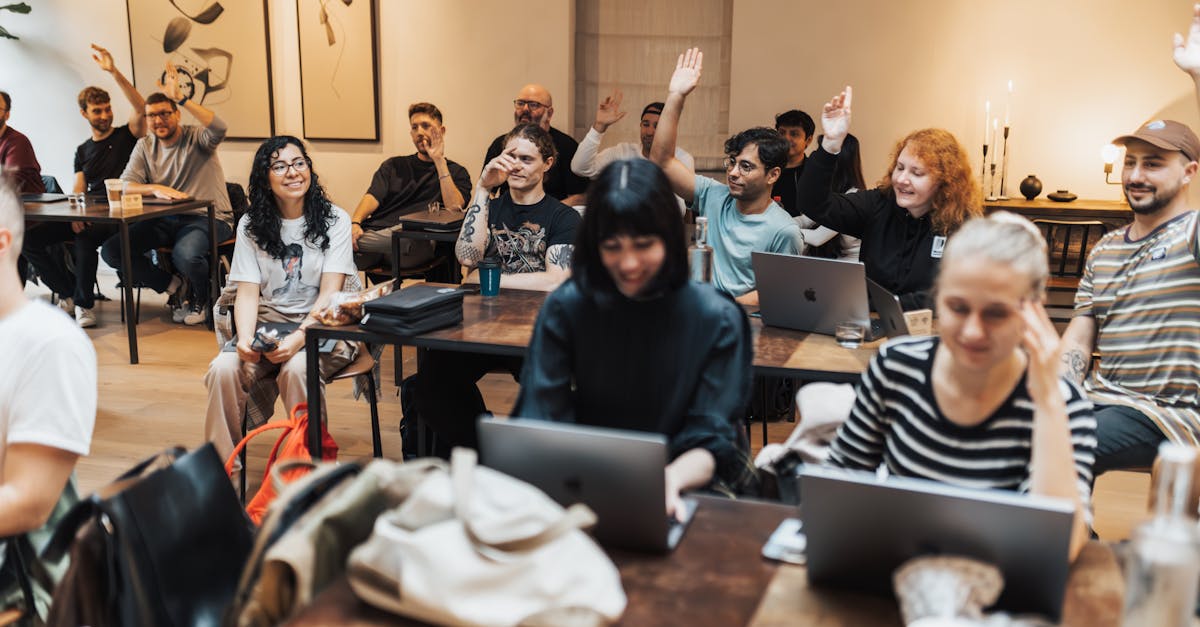 如何在使用技术支持辅助时降低风险？